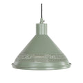 **Lampa wisząca w stylu industrialnym z metalowym kloszem**